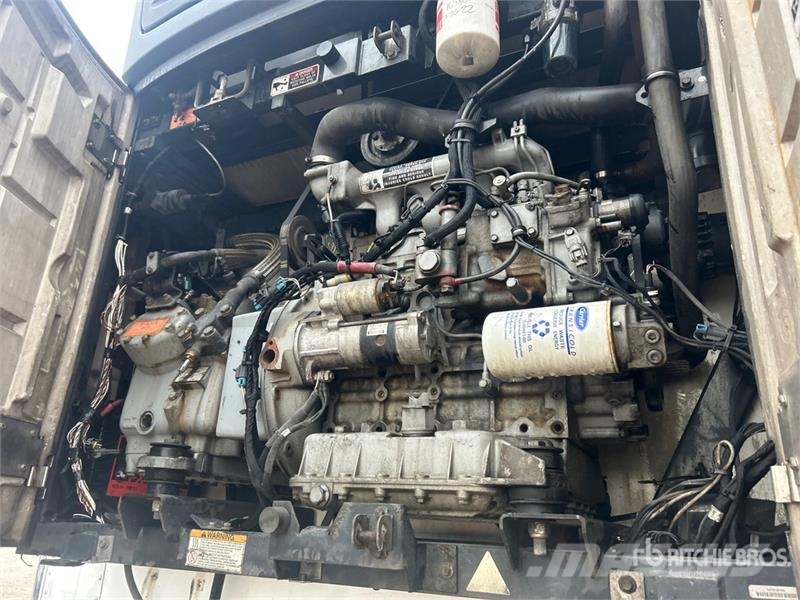 Utility VS2RA 53 ft x 102 in T/A Refrigerated Trailer Temperature controlled semi-trailers