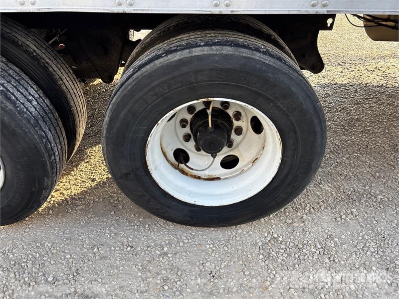 Utility VS2RA 53 ft x 102 in T/A Refrigerated Trailer Semirremolques de temperatura controlada