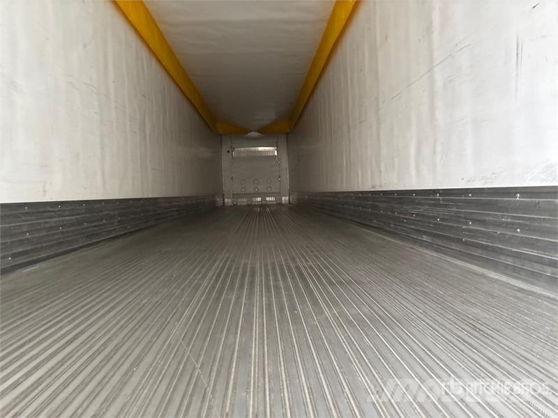 Utility VS2RA 53 ft x 102 in T/A Refrigerated Trailer Kühlauflieger