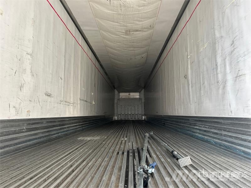 Utility VS2RA 53 ft x 102 in T/A Refrigerated Trailer Semi Reboques Isotérmicos