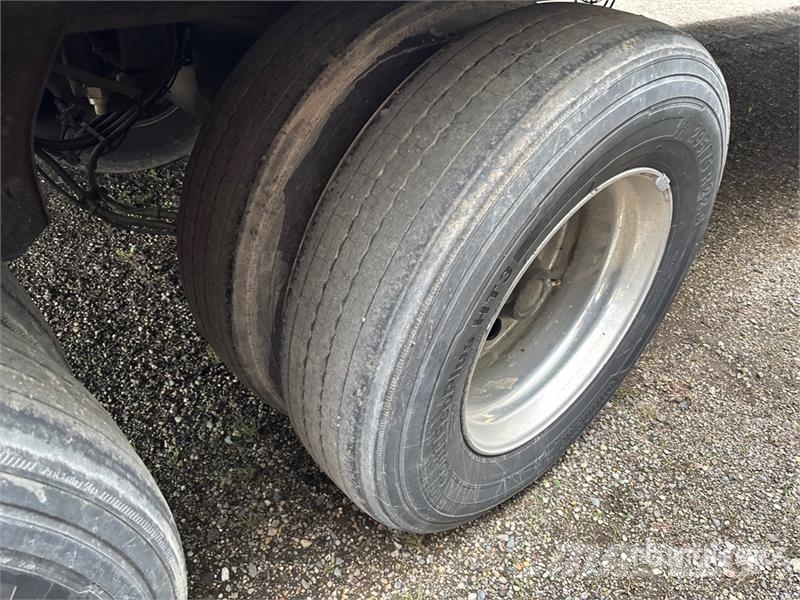 Utility VS2RA 53 ft x 102 in T/A Refrigerated Trailer Naczepy chłodnie