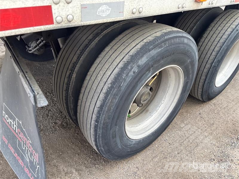 Utility VS2RA 53 ft x 102 in T/A Refrigerated Trailer Puspriekabės su izoterminiu kėbulu