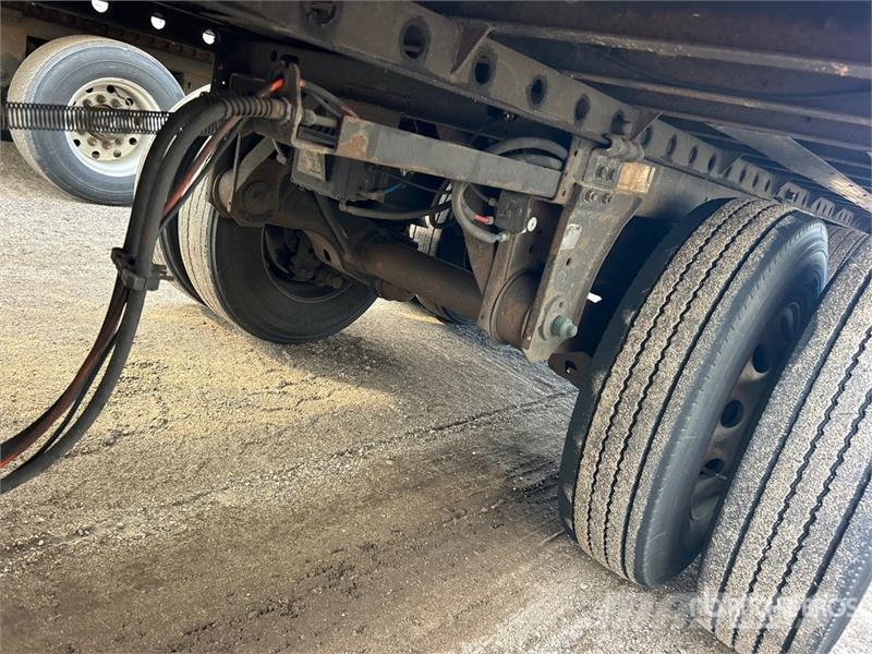 Utility VS2RA 53 ft x 102 in T/A Refrigerated Trailer Piekabes ar temperatūras kontroli