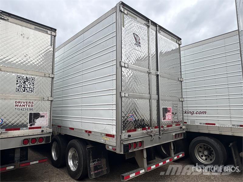 Utility VS2RA 53 ft x 102 in T/A Refrigerated Trailer Temperature controlled semi-trailers