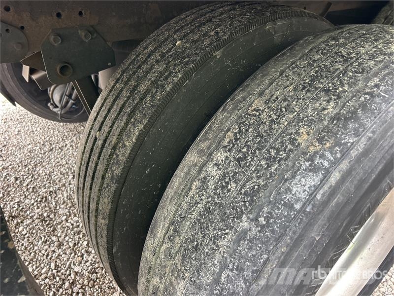 Utility VS2RA 53 ft x 102 in T/A Refrigerated Trailer Poluprikolice hladnjače