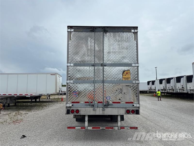 Utility VS2RA 53 ft x 102 in T/A Refrigerated Trailer Semirremolques de temperatura controlada