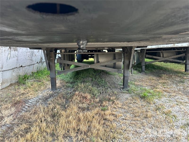 Utility VS2RA 53 ft x 102 in T/A Refrigerated Trailer Semi Reboques Isotérmicos