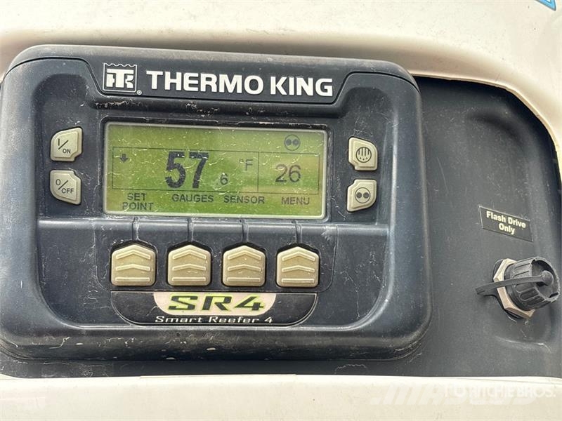Utility VS2RA 53 ft x 102 in T/A Refrigerated Trailer Piekabes ar temperatūras kontroli
