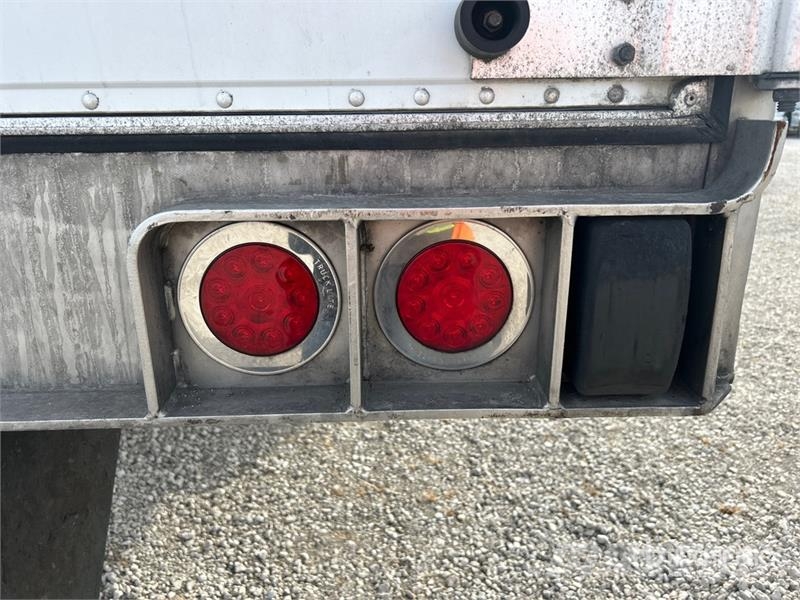 Utility VS2RA 53 ft x 102 in T/A Refrigerated Trailer 온도 조절식 세미 트레일러