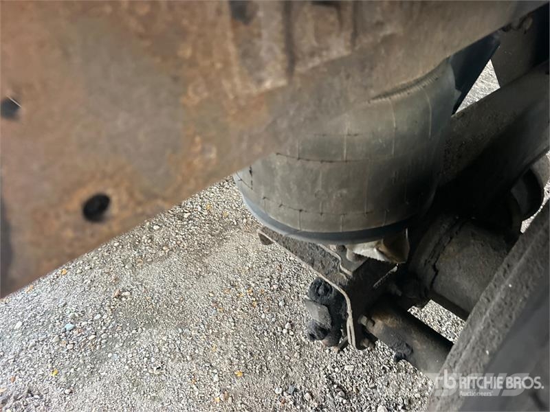 Utility VS2RA 53 ft x 102 in T/A Van Trailer Причепи-фургони