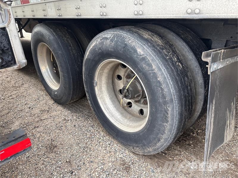 Utility VS2RA 53 ft x 102 in T/A Refrigerated Trailer Semi remorque frigorifique
