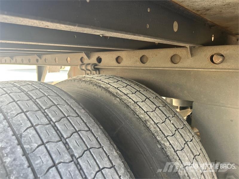 Utility VS2RA 53 ft x 102 in T/A Refrigerated Trailer Puspriekabės su izoterminiu kėbulu