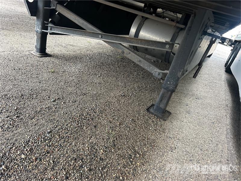 Utility VS2RA 53 ft x 102 in T/A Refrigerated Trailer Piekabes ar temperatūras kontroli