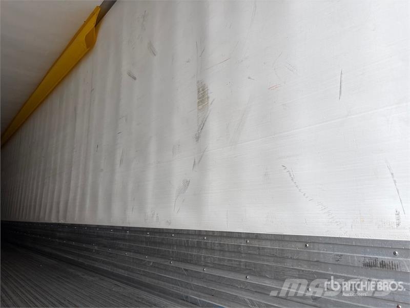 Utility VS2RA 53 ft x 102 in T/A Refrigerated Trailer Piekabes ar temperatūras kontroli