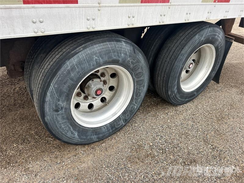 Utility VS2RA 53 ft x 102 in T/A Refrigerated Trailer Полуприцепы-рефрижераторы