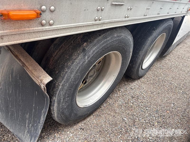 Utility VS2RA 53 ft x 102 in T/A Refrigerated Trailer Semi remorque frigorifique