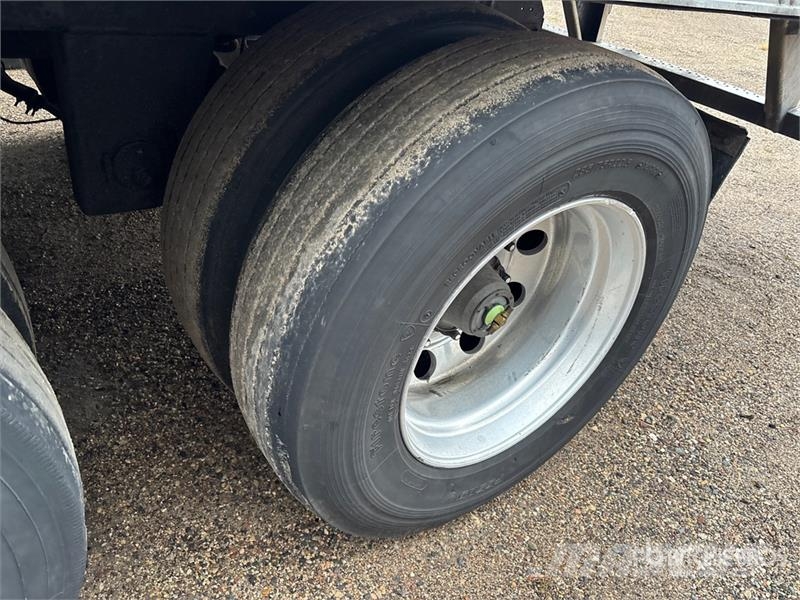 Utility VS2RA 53 ft x 102 in T/A Refrigerated Trailer Kühlauflieger