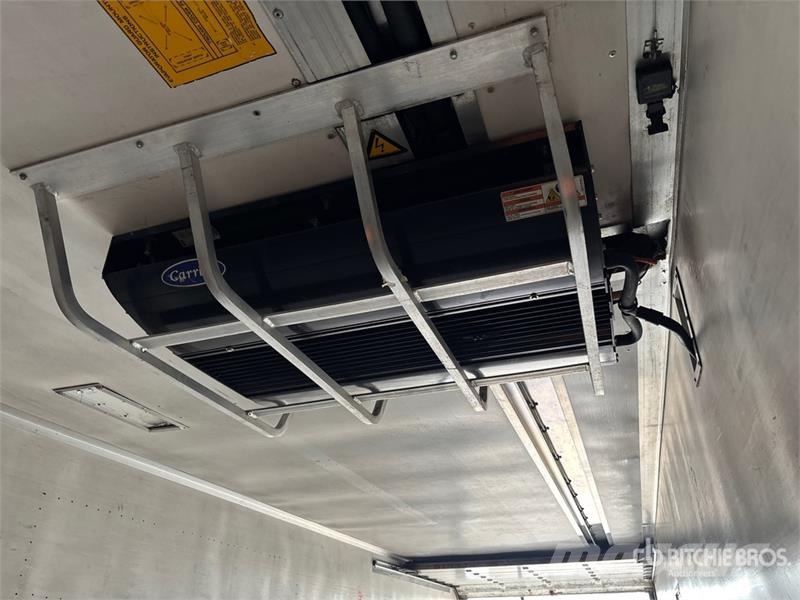 Utility VS2RA 53 ft x 102 in T/A Refrigerated Trailer Chladiarenské návesy