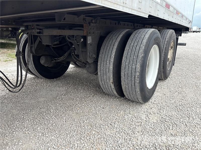 Utility VS2RA 53 ft x 102 in T/A Refrigerated Trailer Semirremolques de temperatura controlada