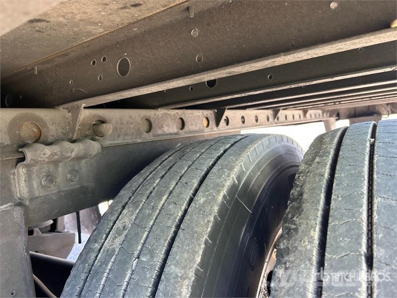 Utility VS2RA 53 ft x 102 in T/A Refrigerated Trailer 保温半挂车