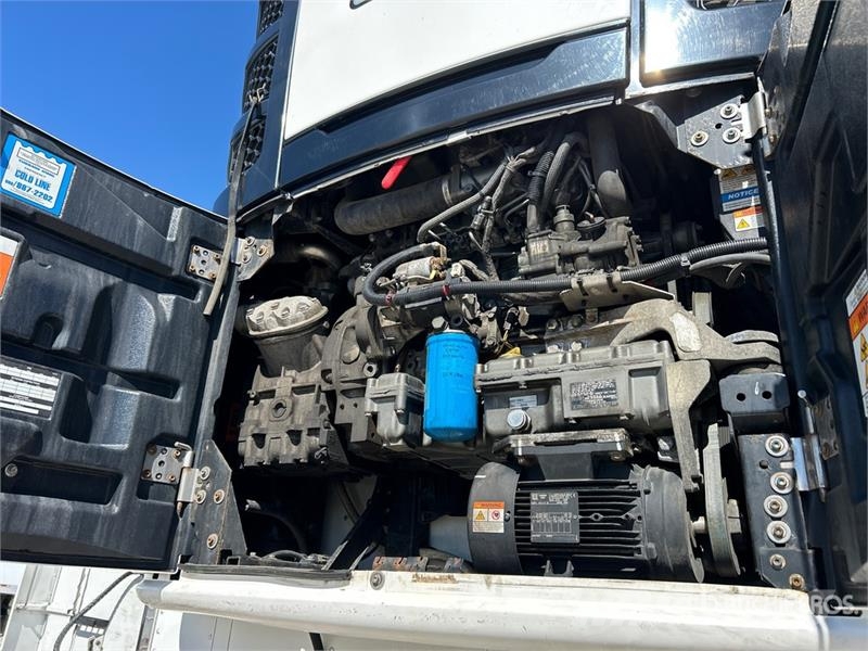 Utility VS2RA 53 ft x 102 in T/A Refrigerated Trailer 保温半挂车