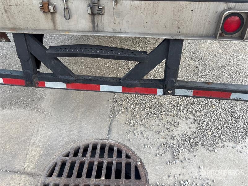 Utility VS2RA 53 ft x 102 in T/A Refrigerated Trailer Semi Reboques Isotérmicos