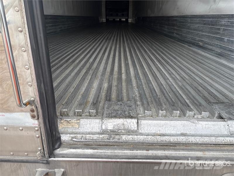 Utility VS2RA 53 ft x 102 in T/A Refrigerated Trailer Semi remorque frigorifique