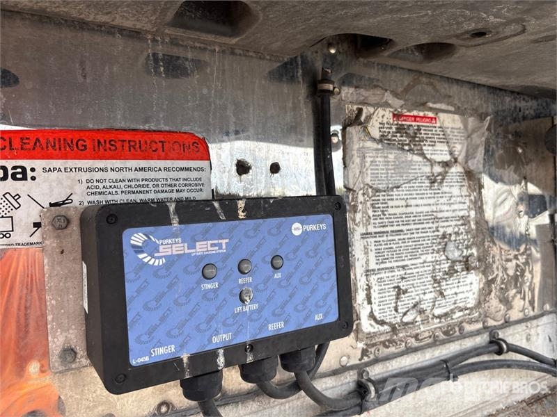 Utility VS2RA 53 ft x 102 in T/A Refrigerated Trailer Chladiarenské návesy