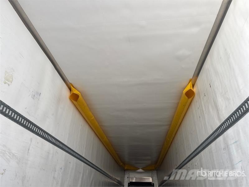 Utility VS2RA 53 ft x 102 in T/A Refrigerated Trailer Külmikpoolhaagised