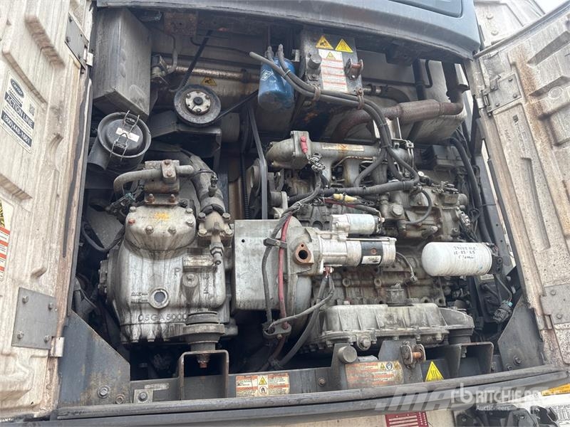 Utility VS2RA 53 ft x 102 in T/A Refrigerated Trailer Semirremolques de temperatura controlada