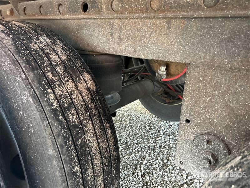 Utility VS2RAP 53 ft T/A Refrigerated Trailer 冷凍冷蔵トレーラー
