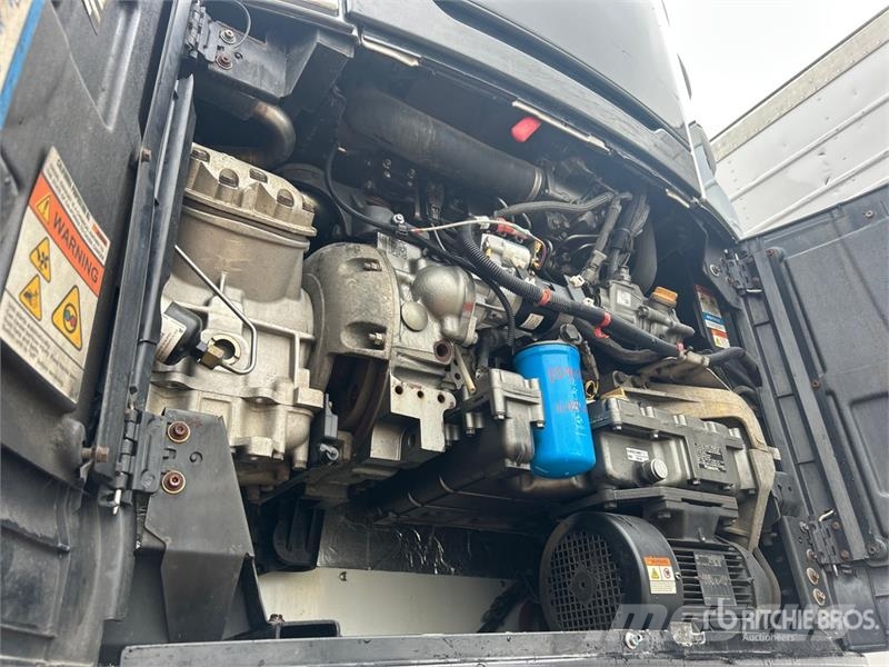 Utility VS2RAP 53 ft x 102 in T/A Refrigerated Trailer Kühlauflieger