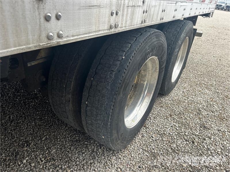 Utility VS2RAP 53 ft x 102 in T/A Refrigerated Trailer Kühlauflieger