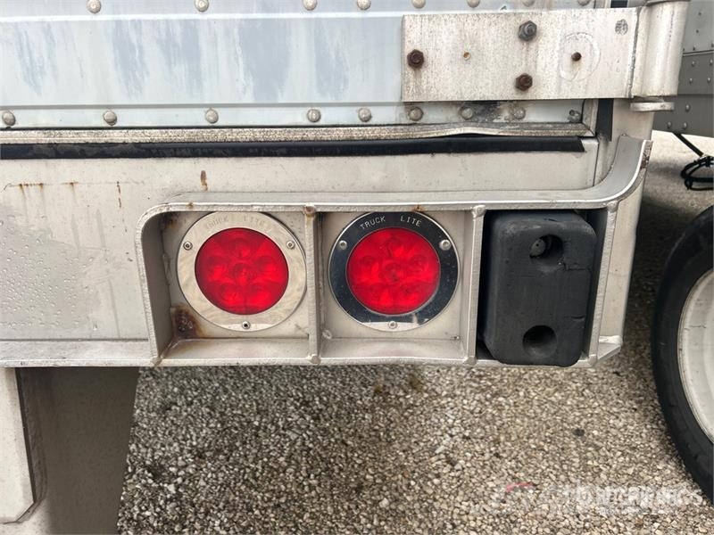 Utility VS2RAP 53 ft x 102 in T/A Refrigerated Trailer Kühlauflieger