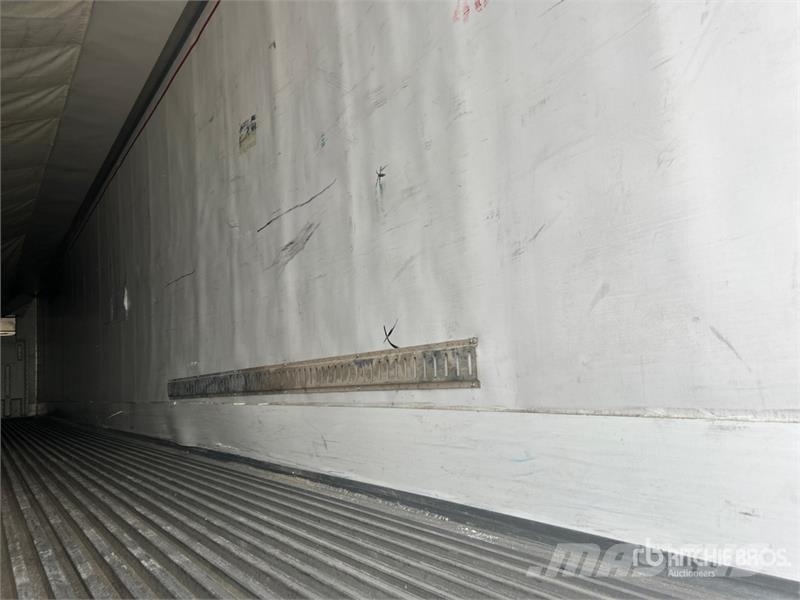Utility VS2RAP 53 ft x 102 in T/A Refrigerated Trailer Kühlauflieger