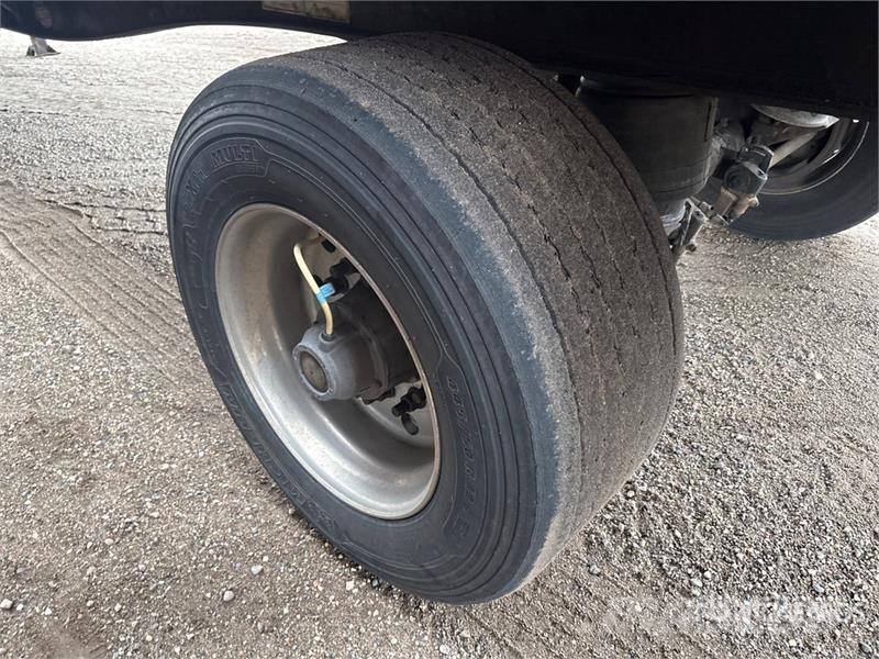  Utilty TS2CHA 50 ft T/A Spread Axle Curtain Side T مقطورات بغطاء جانبي