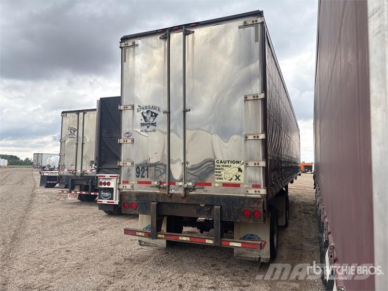  Utilty TS2CHA 50 ft T/A Spread Axle Curtain Side T مقطورات بغطاء جانبي