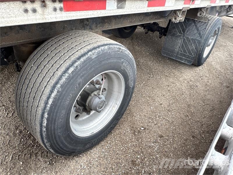  Utilty TS2CHA 50 ft T/A Spread Axle Curtain Side T مقطورات بغطاء جانبي