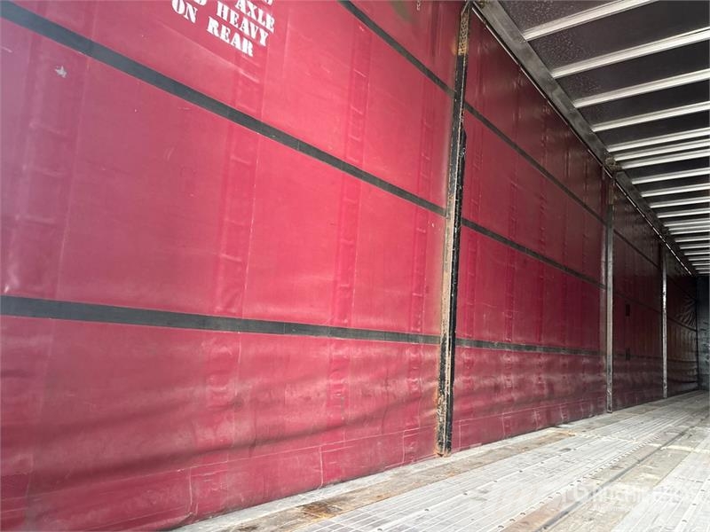  Utilty TS2CHA 50 ft T/A Spread Axle Curtain Side T مقطورات بغطاء جانبي