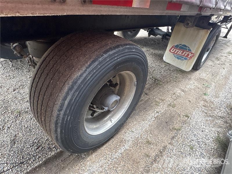  Utilty TS2CHA 50 ft T/A Spread Axle Curtain Side T مقطورات بغطاء جانبي