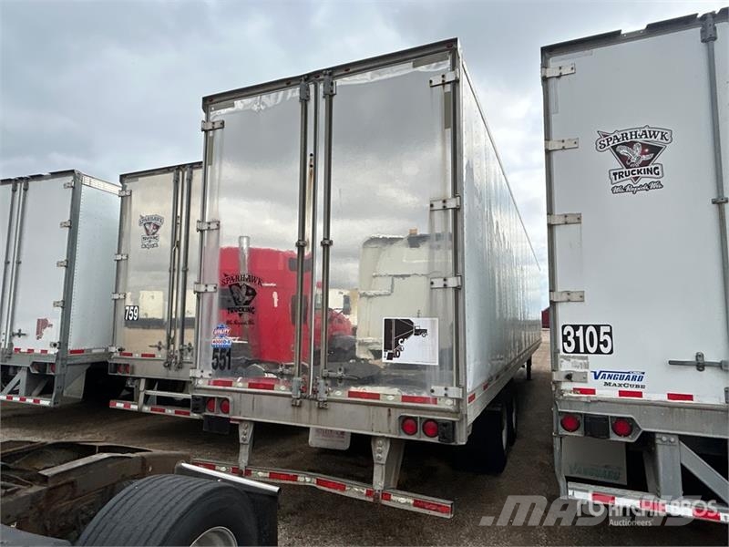 Utilty VS2DX 53 ft x 102 in T/A Van Trailer Furgons