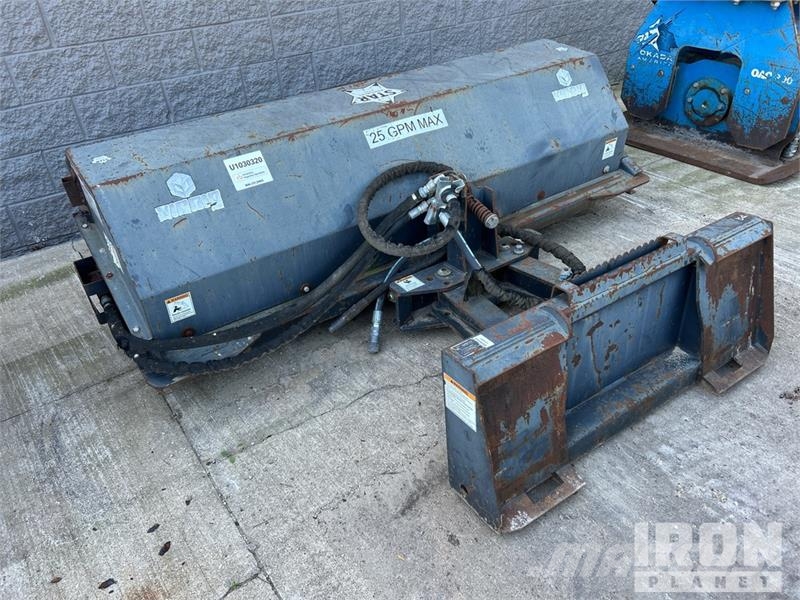  VAB84 84 in 84 In. Angle Skid Steer Broom Щітки