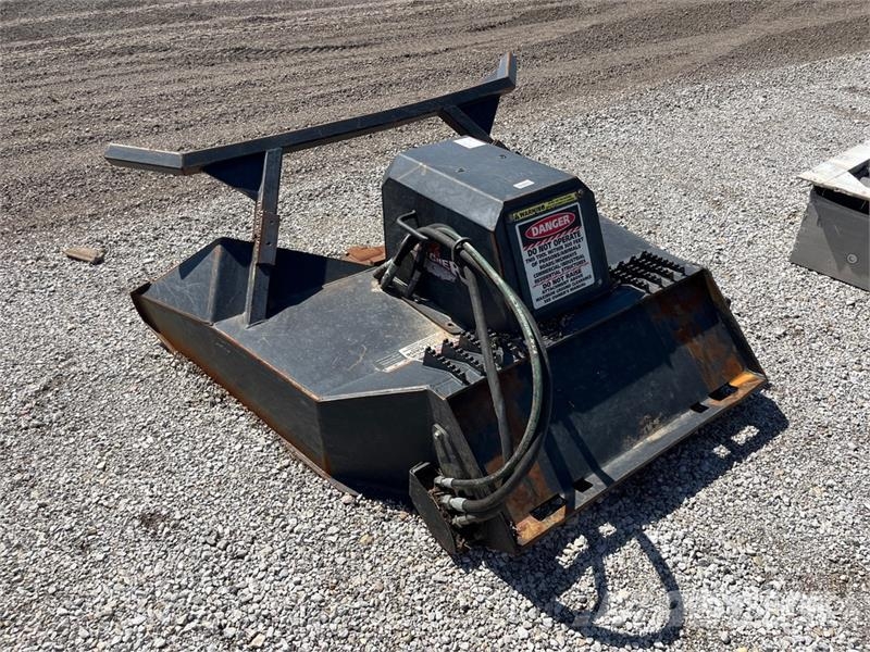 Vail XDI 7900 60 in Skid Steer Mulcher Metsä murskaimet