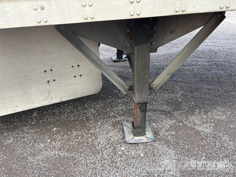 Vanguard 53 ft T/A Van Trailer Причепи-фургони