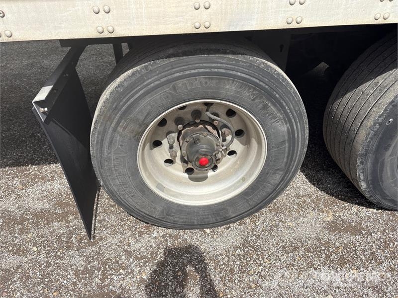 Vanguard 53 ft T/A Van Trailer Причепи-фургони
