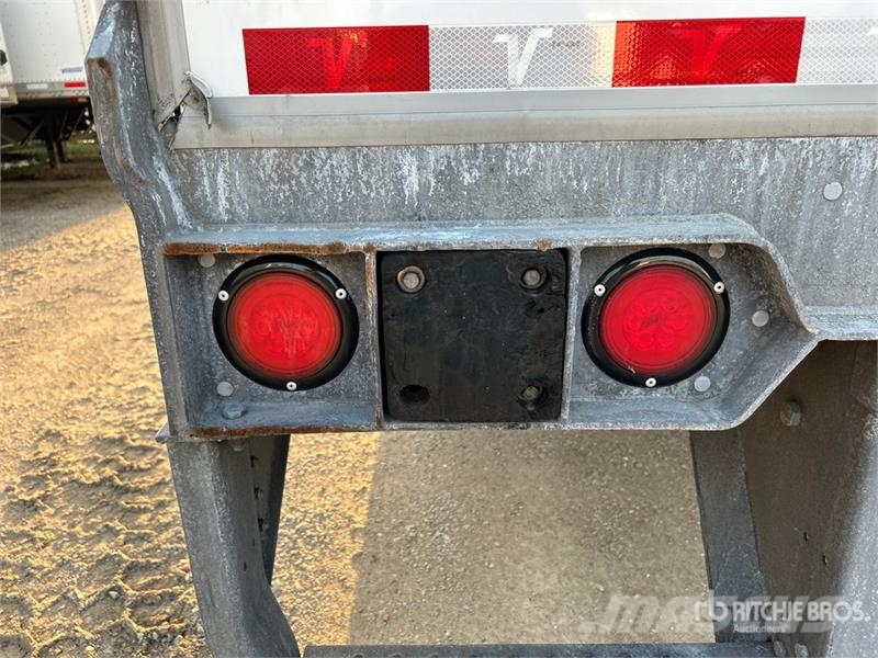 Vanguard 53 ft x 102 in T/A Van Trailer Skappåbygg