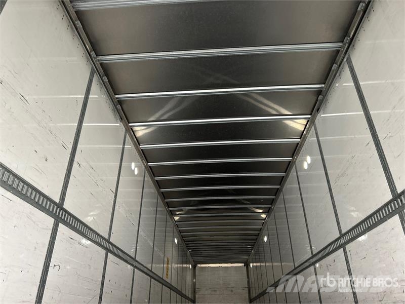 Vanguard 53 ft x 102 in T/A Van Trailer Furgons