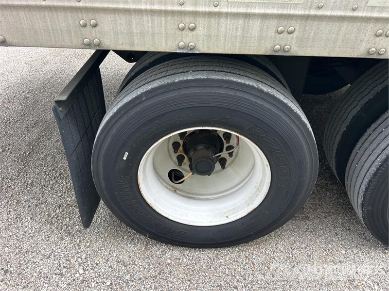 Vanguard 53 ft x 102 in T/A Van Trailer Skappåbygg