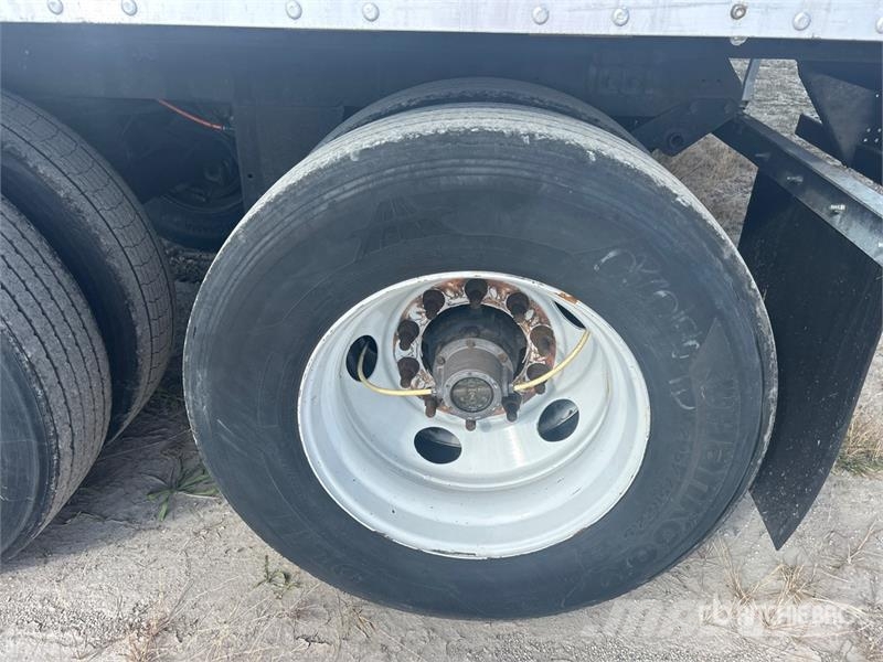 Vanguard 53 ft x 102 in T/A Van Trailer Prikolice zabojniki