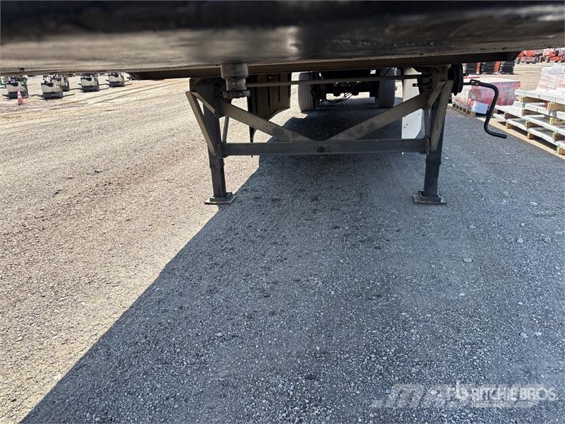 Vanguard 53 ft x 96 in T/A Van Trailer Furgons